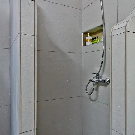 Mountain & Sea アパート