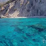 Mountain&sea Kyra Panagia